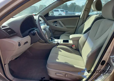 2007 Toyota Camry Le z USA, uszkodzony, nr VIN 4T1BE46K97U045124